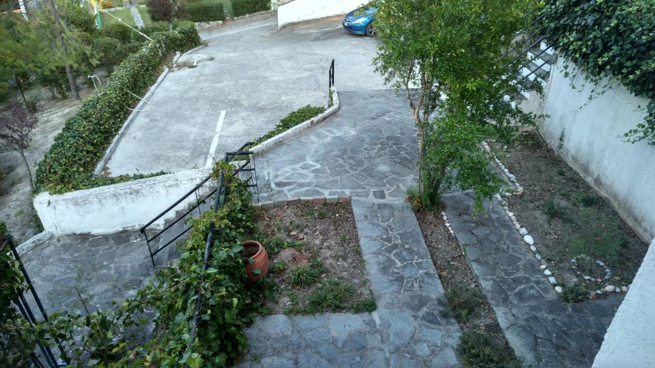 Villa 2-Bed Maisonette In Pine Forest, 250M From Beach Between Skala Fourka And Siviri Skála Foúrkas Exterior foto